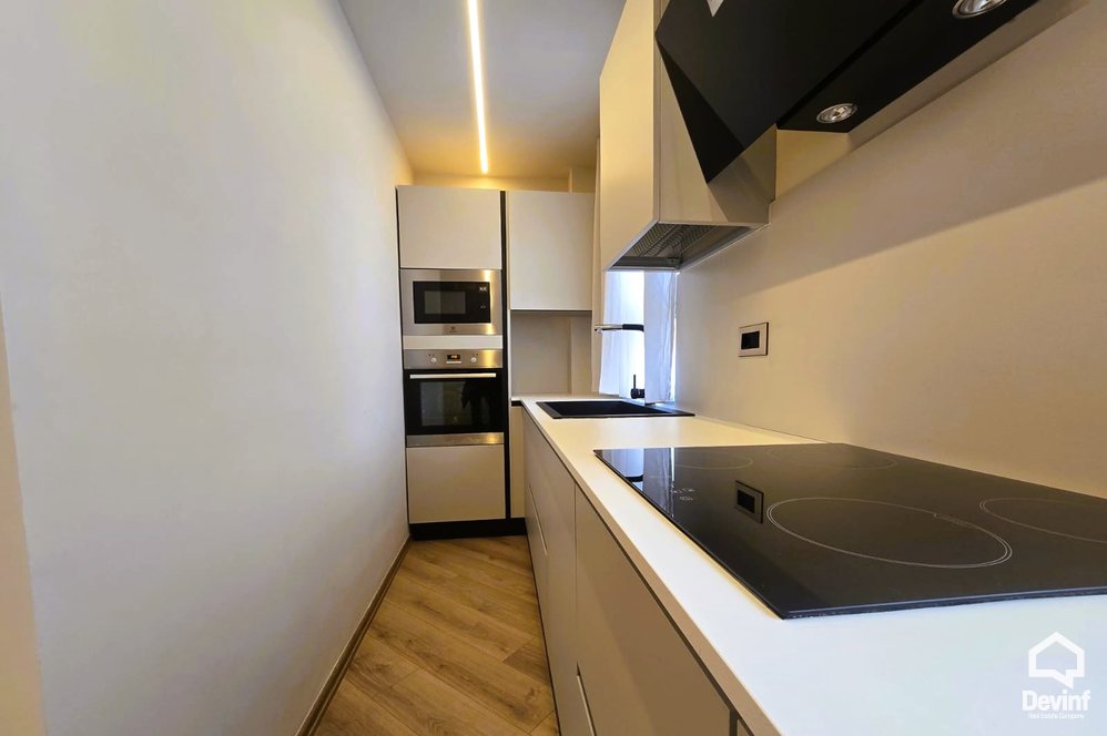 Tirane Qera Apartament 2+1 Apartament 2+1 prane Stadiumit Selman Stermasi apartament