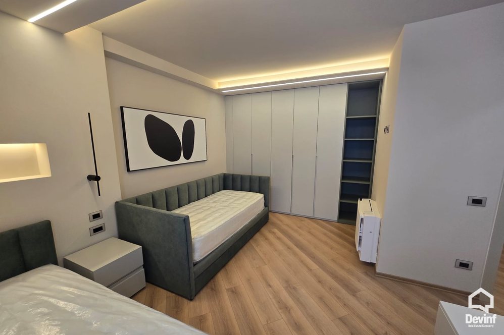 Tirane Qera Apartament 2+1 Apartament 2+1 prane Stadiumit Selman Stermasi apartament