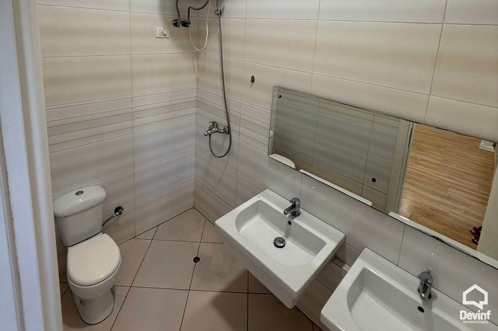 Tirane Qera Dyqan  Dyqan ne Rrugen Xhanfize Keko dyqan kopesht femijesh