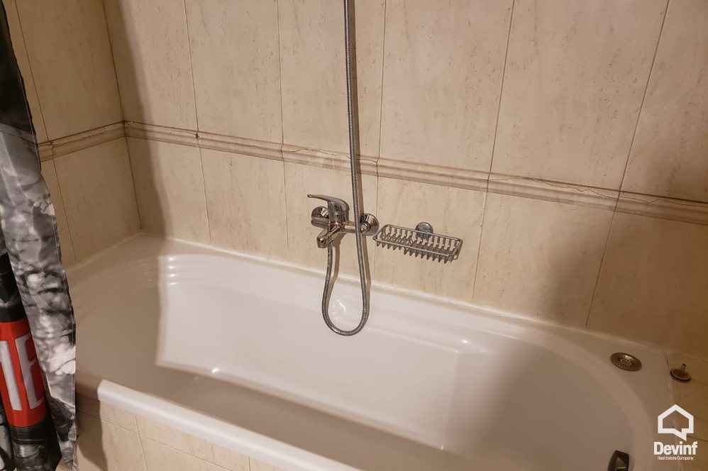 Tirane Qera Apartament 1+1 Apartament ne nje ndertim te ri i cili ndodhet ne zonen e ish Bllokut apartament