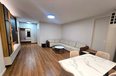 Tirane Qera Apartament 2+1 Apartamenti ndodhet ne nje ndertim te ri ne Bulevardin Zhan D Ark, prane Gjimnazit Ismail Qemali apartament