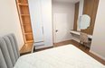Tirane Qera Apartament 2+1 Apartamenti ndodhet ne nje ndertim te ri ne Bulevardin Zhan D Ark, prane Gjimnazit Ismail Qemali apartament