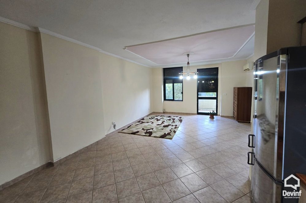 Tirane Qera Apartament 3+1  zyre