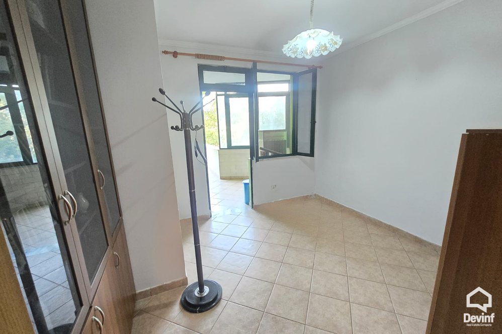 Tirane Qera Apartament 3+1  zyre