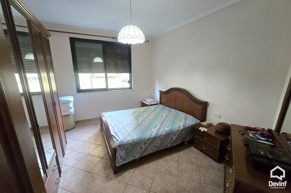Tirane Qera Apartament 3+1  zyre