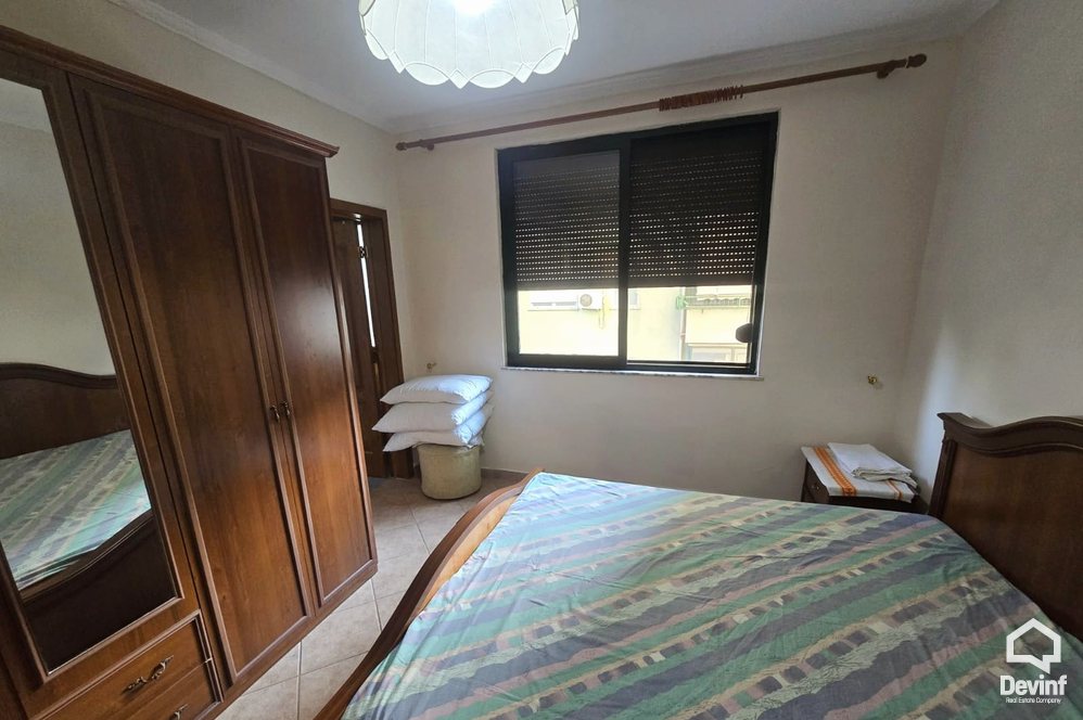 Tirane Qera Apartament 3+1  zyre