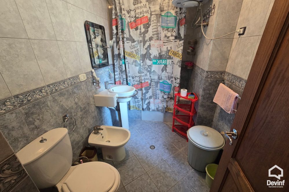 Tirane Qera Apartament 3+1  zyre