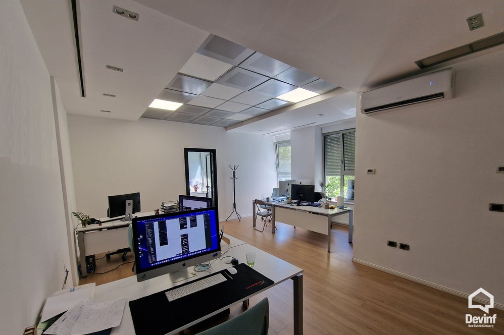 Tirane Shitje Zyre Rruga Perlat Rexhepi, mbrapa Hotel Xheko Imperial Zyre