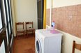 Tirane Qera Apartament 1+1+G Apartamenti ndodhet ne nje pallat te ri prane Hotel President apartament