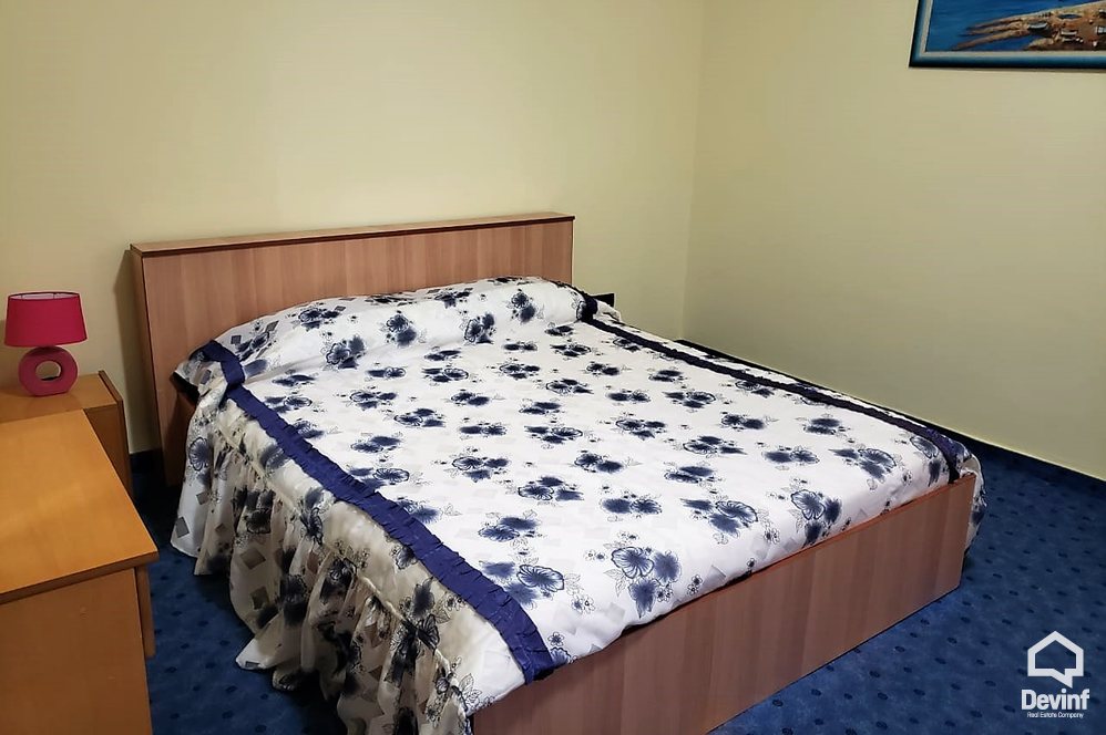 Tirane Qera Apartament 1+1+G Apartamenti ndodhet ne nje pallat te ri prane Hotel President apartament