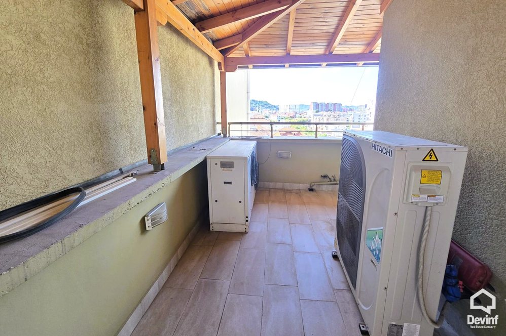 Tirane Qera Apartament 3+1 Apartamenti ndodhet ne nje ndertim te ri ne zonen e Selites apartament