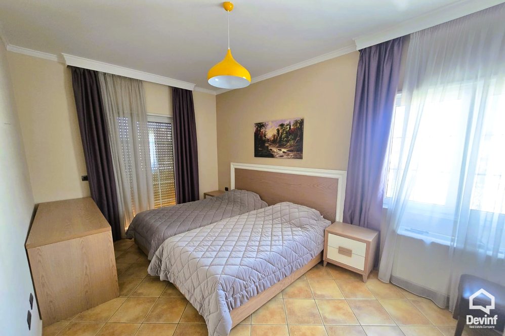 Tirane Qera Apartament 3+1 Apartamenti ndodhet ne nje ndertim te ri ne zonen e Selites apartament