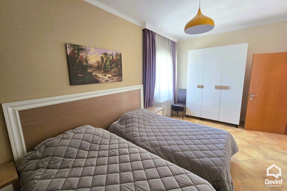 Tirane Qera Apartament 3+1 Apartamenti ndodhet ne nje ndertim te ri ne zonen e Selites apartament