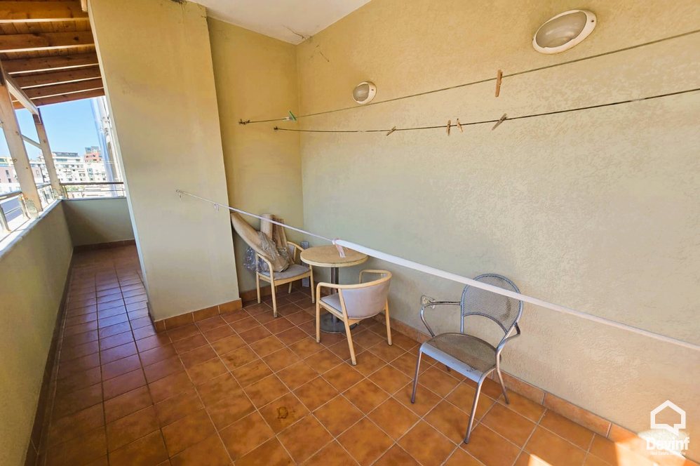 Tirane Qera Apartament 3+1 Apartamenti ndodhet ne nje ndertim te ri ne zonen e Selites apartament