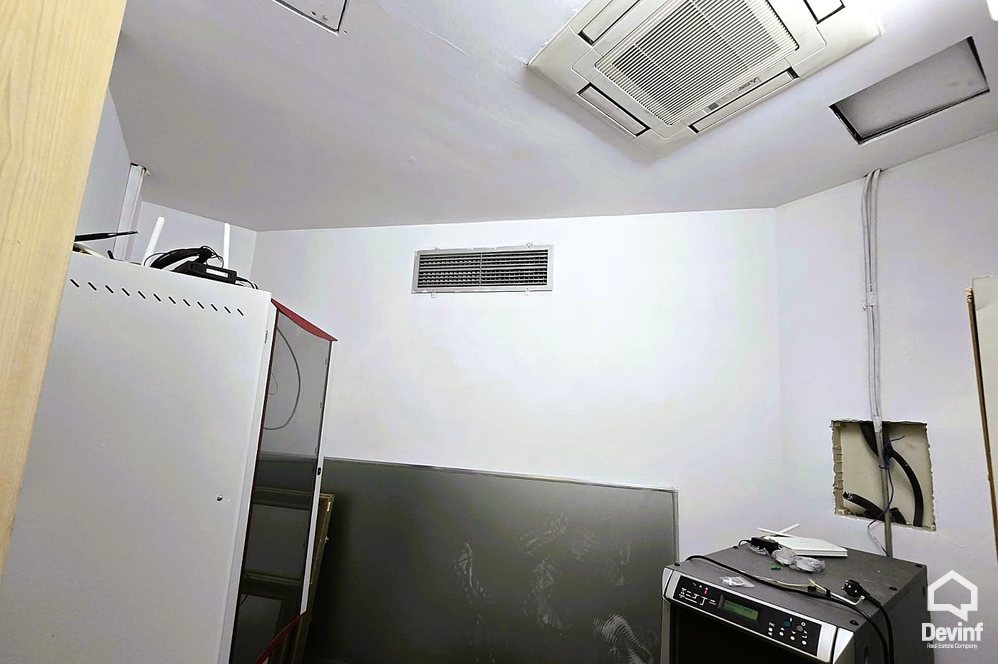Tirane For Rent Office Office for rent in the center of Tirana Office Shop Office zyre avokati Shop spa