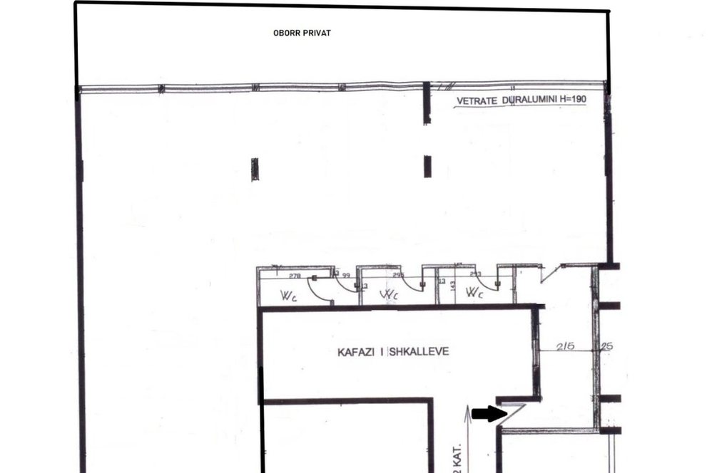 Tirane Qera Zyre Zyra ndodhet ne qender te Tiranes zyre dyqan spa qender estetike show room