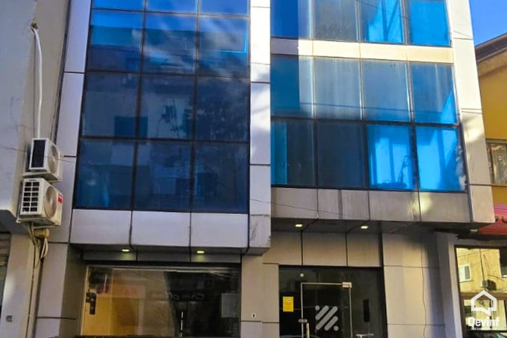 Tirane For Rent Multifunctional Building Commercial building located in Str. Myslym Shyri Office klinike dentare qender estetike Multifunctional Building klinike