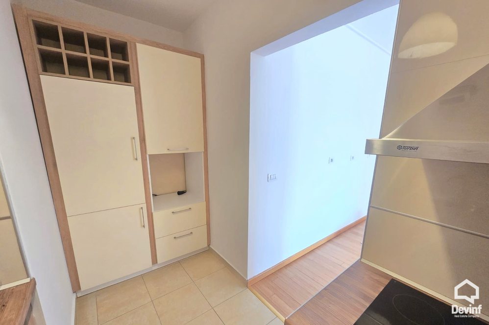 Tirane Qera Apartament 3+1 Apartament prane qendres Taivan apartament zyre