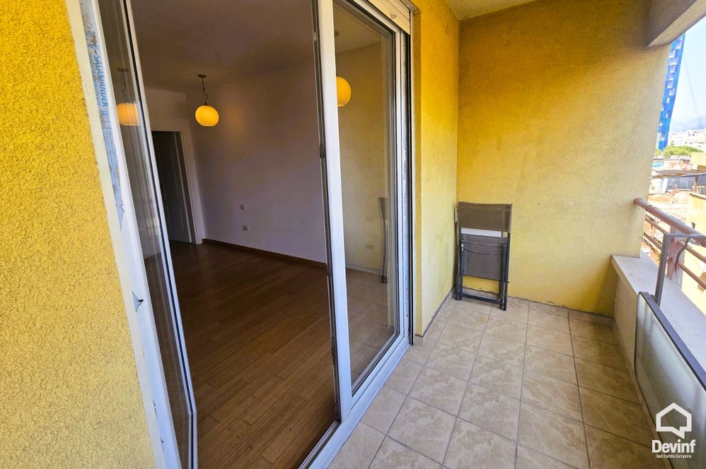 Tirane Qera Apartament 3+1 Apartament prane qendres Taivan apartament zyre