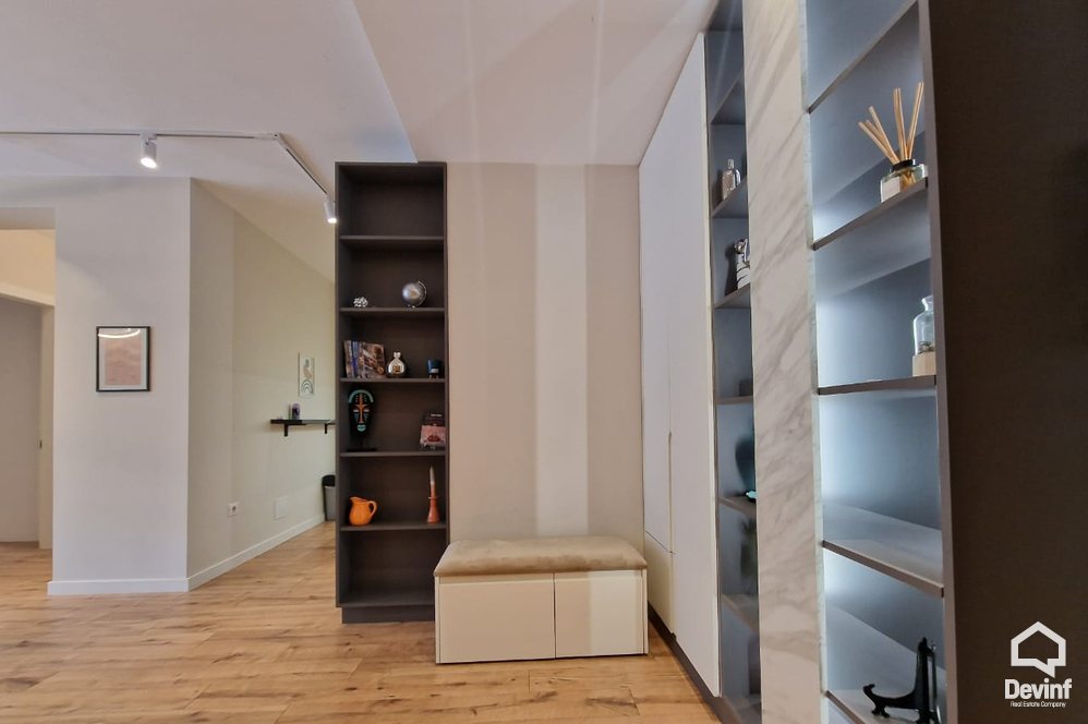 Tirane Qera Apartament 1+1 Rruga Themistokli Germenji, pallati Ambasador 1 prane Radio Televizionit Shqiptar apartament