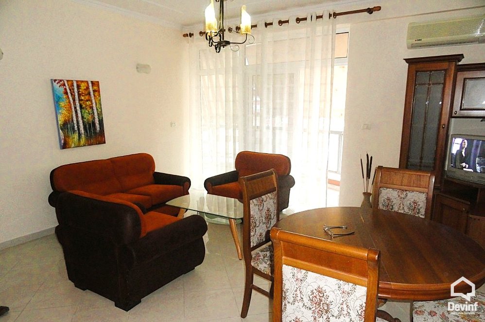 Tirane Qera Apartament 2+1 Apartament prane sheshit Avni Rustemi apartament