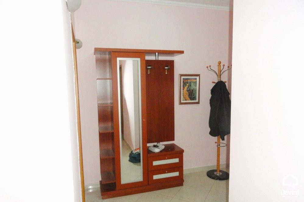 Tirane Qera Apartament 2+1 Apartament prane sheshit Avni Rustemi apartament