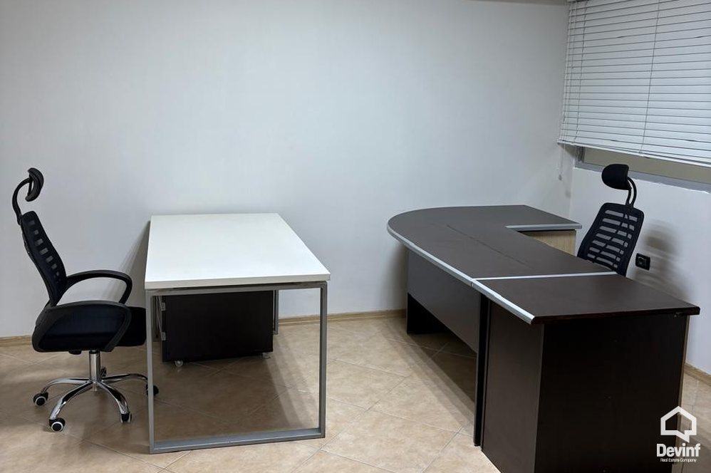 Tirane For Rent Office Office in Blloku area Office Noter zyre avokati
