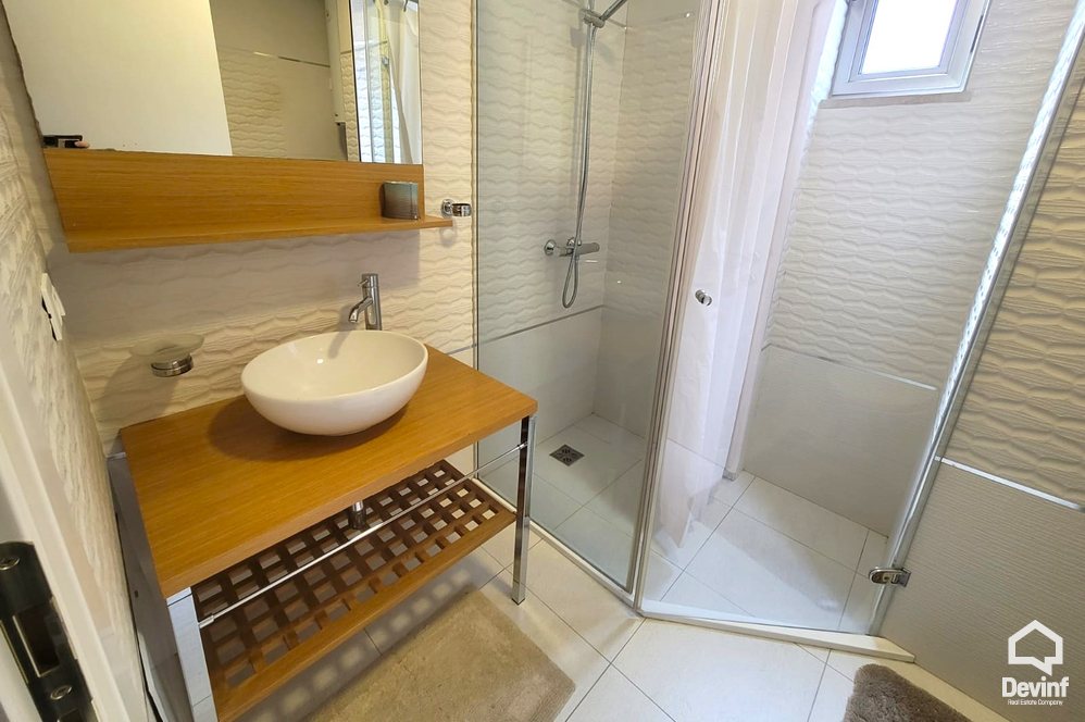 Tirane Qera Apartament 3+1+A Apartament ne Rr. Sami Frasheri apartament kompleks rezidencial