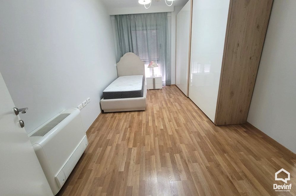 Tirane Qera Apartament 3+1+A Apartament ne Rr. Sami Frasheri apartament kompleks rezidencial