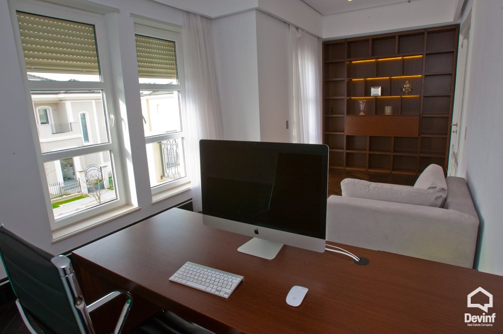Tirane Qera Vile 4+1+G Vile ne zonen rezidenciale prane TEG kompleks rezidencial vile