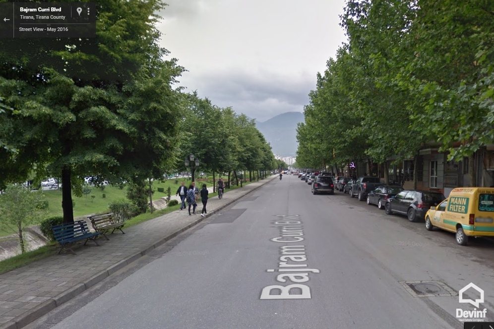 Tirane Shitje Dyqan Bulevardi Bajram Curri
