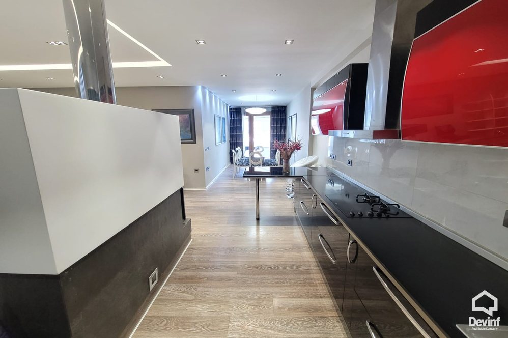 Tirane Qera Apartament 3+1+A Apartament ne qender te Tiranes apartament