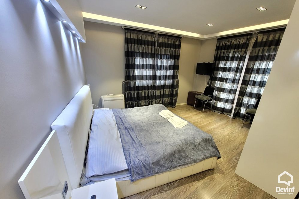 Tirane Qera Apartament 3+1+A Apartament ne qender te Tiranes apartament