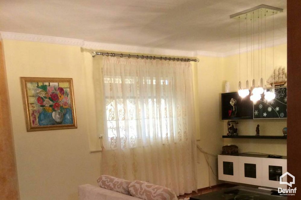 Tirane Qera Apartament 1+1+G Apartament tek Parku i Madh i Tiranes apartament