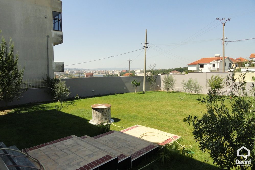 Tirane For Rent Villa Me shume se 4 dhoma Villa in Sauk area