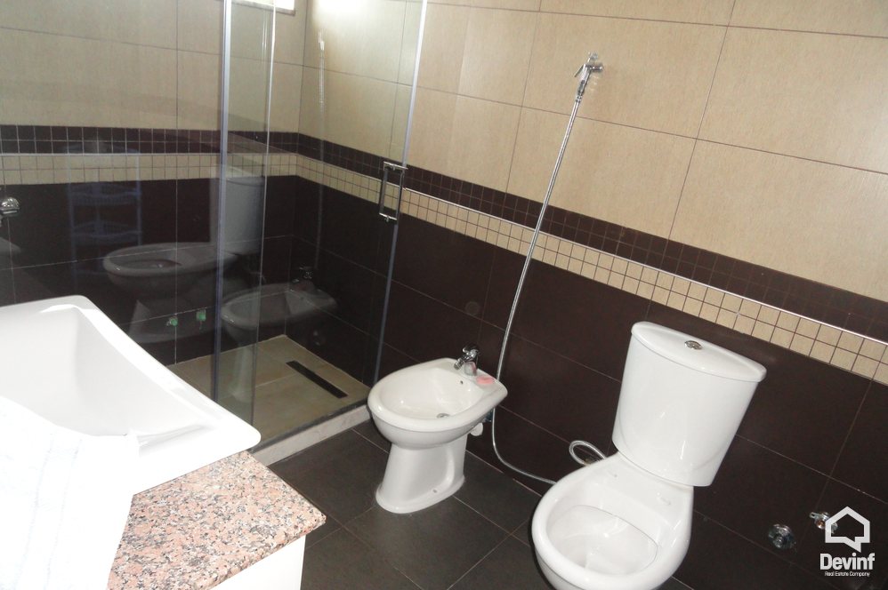 Tirane For Rent Villa Me shume se 4 dhoma Villa in Sauk area