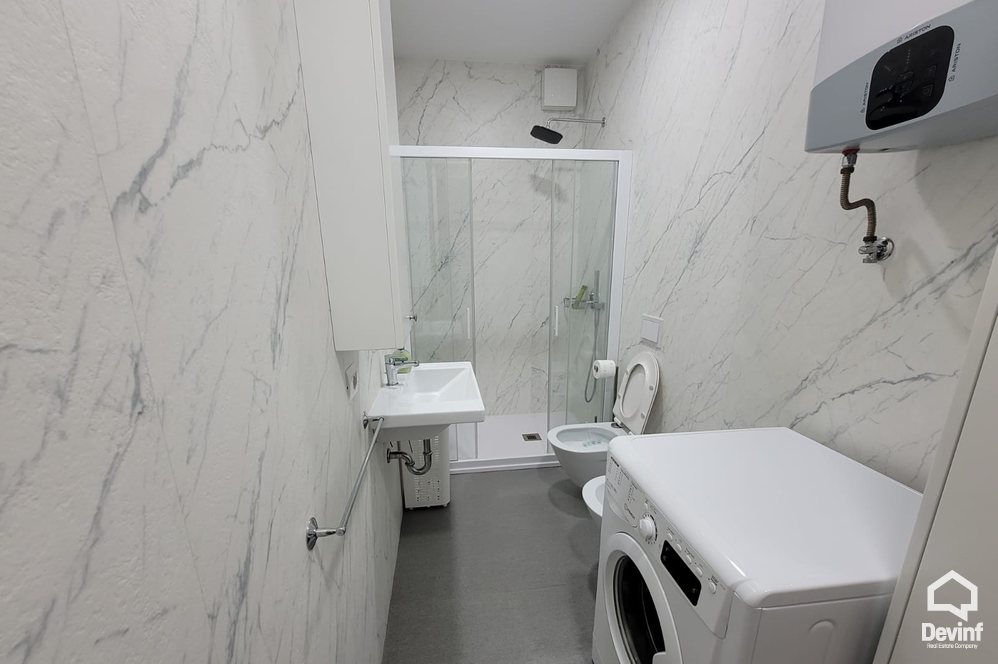 Tirane Qera Apartament 1+1 Apartament ne zonen e Bllokut apartament