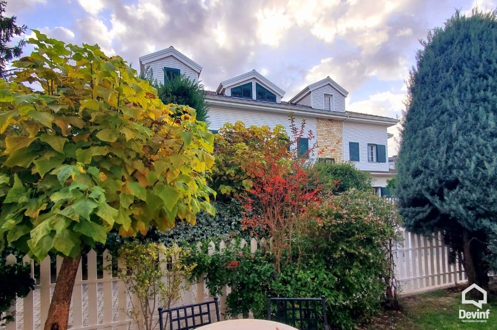 Tirane Qera Vile 4+1 Vile ne kompleks vilash ne zonen e TEG vile kompleks rezidencial