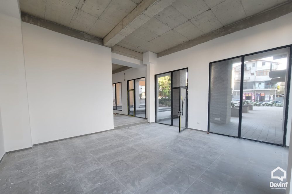 Tirane For Rent Shop Shop located in the northern part of the city Office qender estetike Shop
