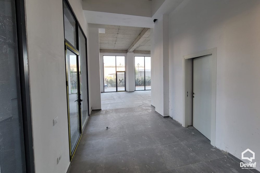Tirane For Rent Shop Shop located in the northern part of the city Office qender estetike Shop