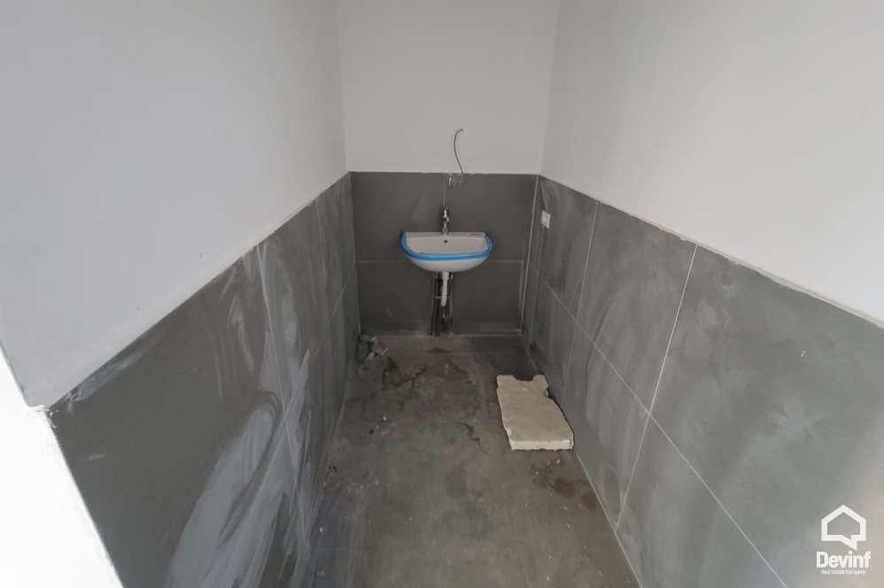 Tirane For Rent Shop Shop located in the northern part of the city Office qender estetike Shop
