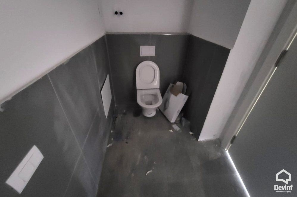 Tirane For Rent Shop Shop located in the northern part of the city Office qender estetike Shop
