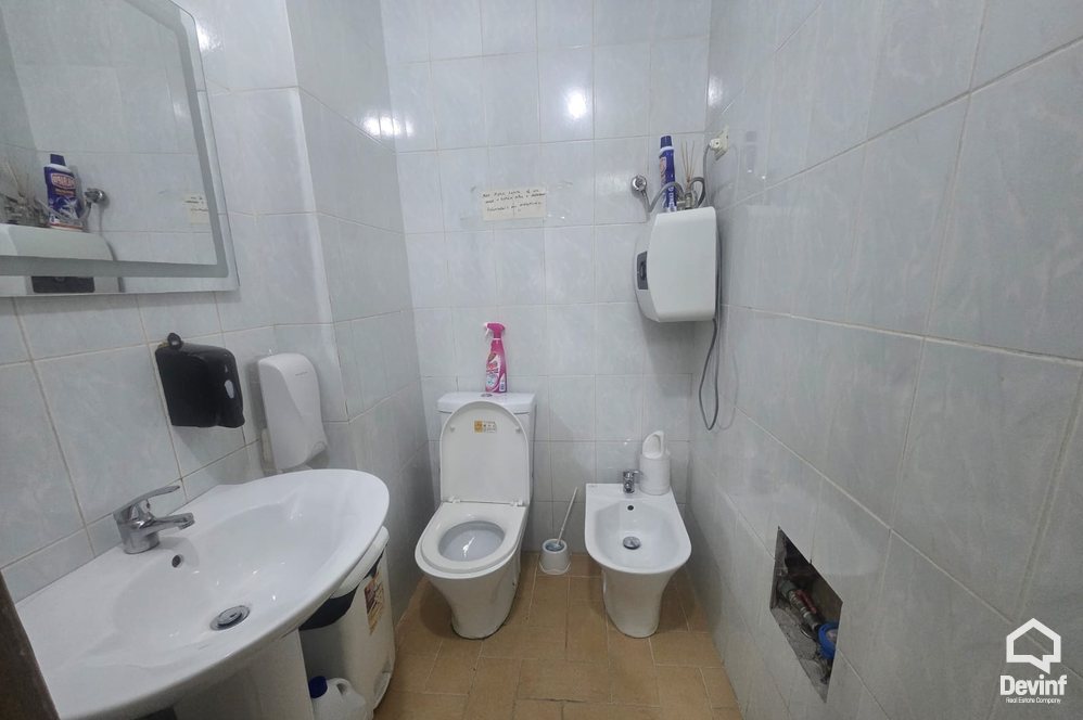 Tirane For Rent Shop  Shop at the entrance of Tirana klinike spitalore qender estetike Shop restorant Warehouse pasticeri show room palester