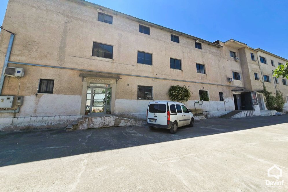 Tirane Qera Magazine Objekt prodhimi/magazine ne Kombinat, Tirane magazine palester prodhim fasoneri