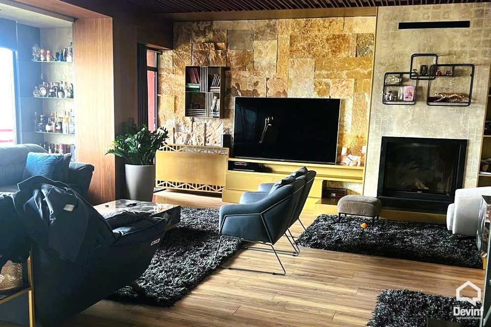 Tirane For Rent Apartment 4+1 The apartment is located in the Lake of Tirana area. Apartment Garret/Attic dupleks