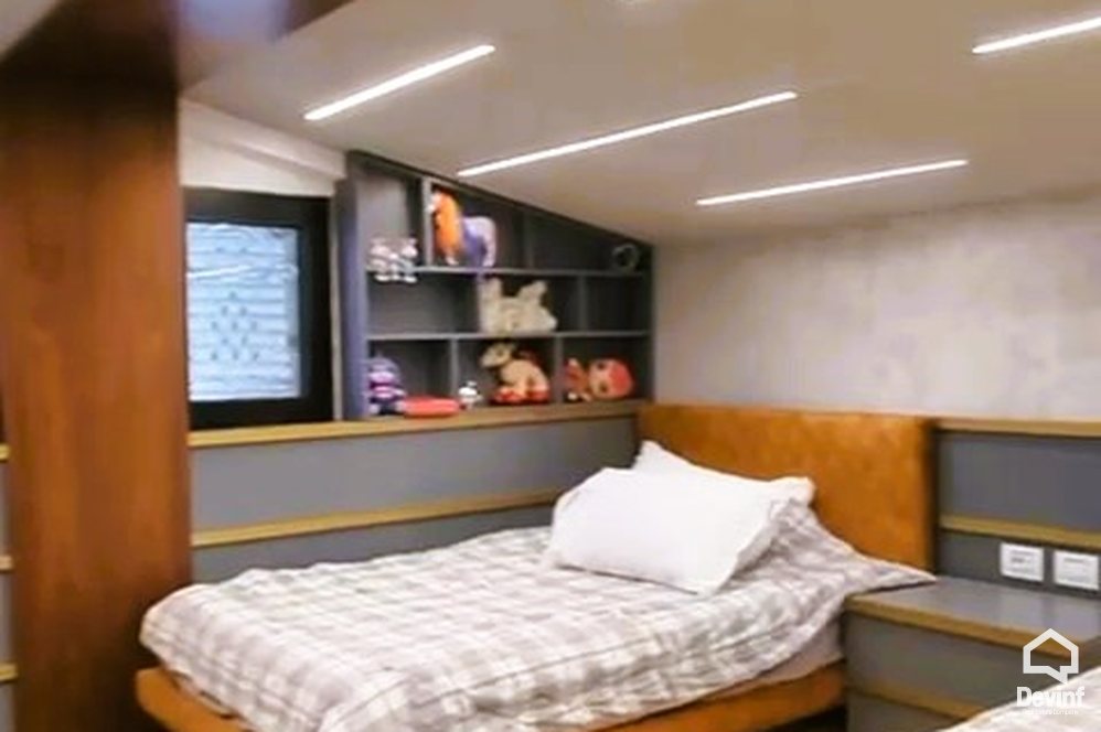 Tirane For Rent Apartment 4+1 The apartment is located in the Lake of Tirana area. Apartment Garret/Attic dupleks