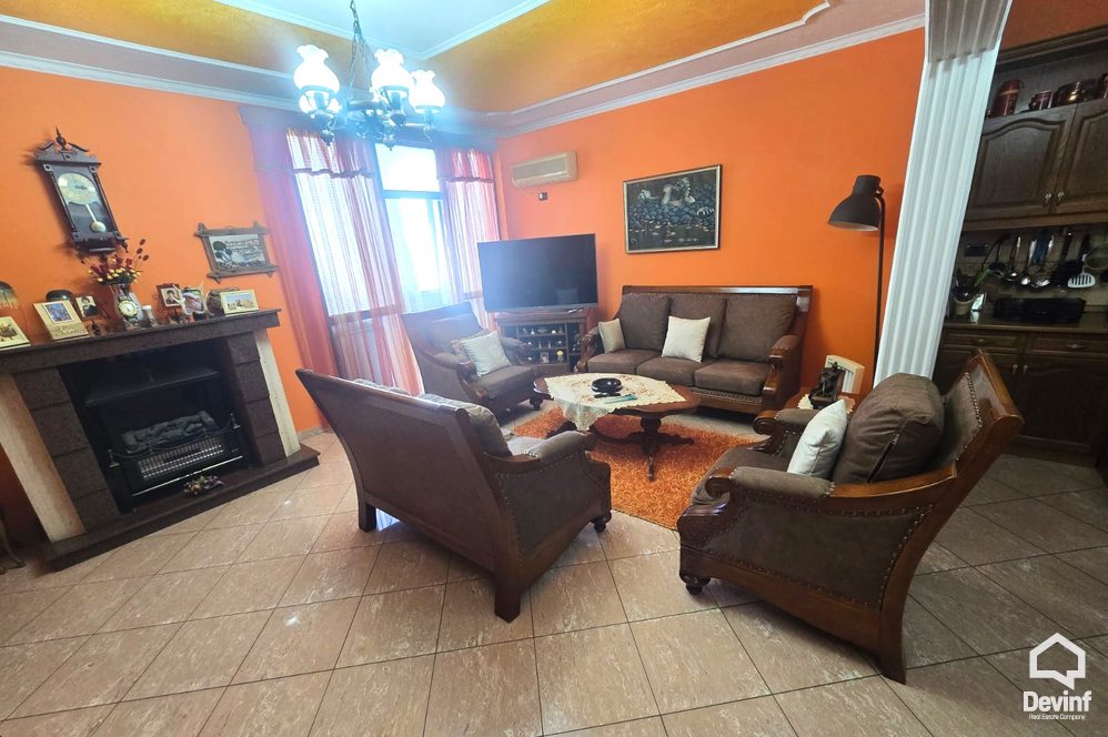 Tirane Qera Apartament 3+1 Apartament me qira ne Rr. Myslym Shyri apartament