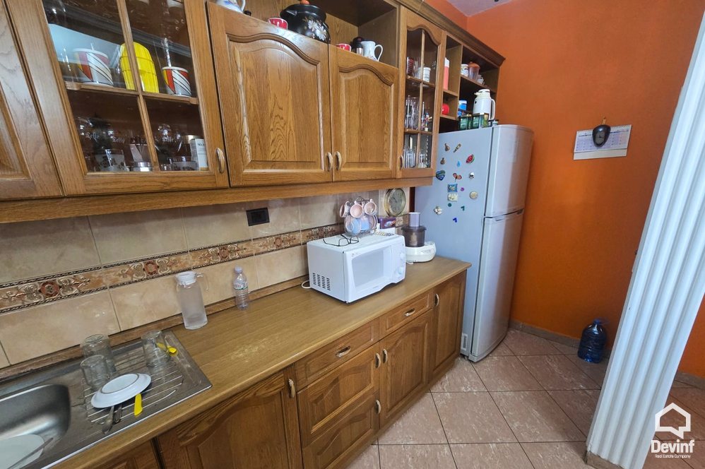 Tirane Qera Apartament 3+1 Apartament me qira ne Rr. Myslym Shyri apartament