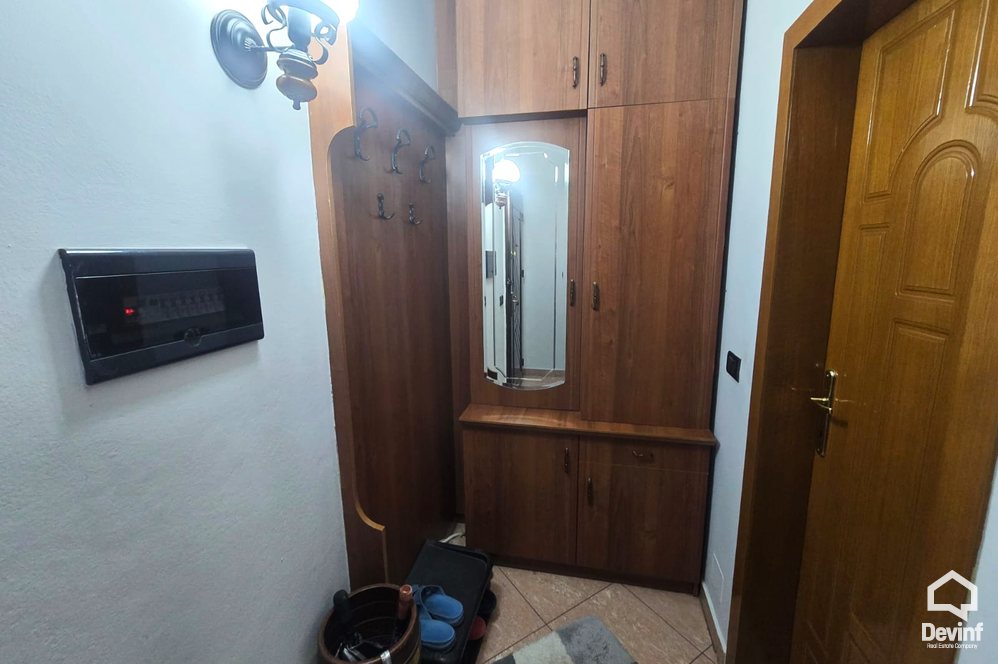 Tirane Qera Apartament 3+1 Apartament me qira ne Rr. Myslym Shyri apartament