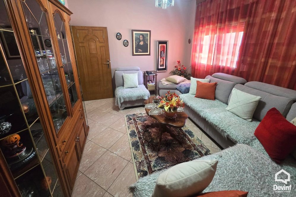 Tirane Qera Apartament 3+1 Apartament me qira ne Rr. Myslym Shyri apartament